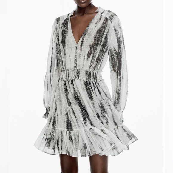 Zara Dresses & Skirts - Brand new ZARA Animal Print Mini Dress size (M)
